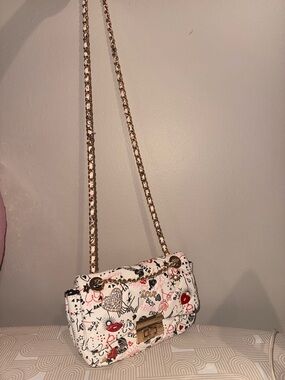 Aldo White Graphic Heart-Print Chain Crossbody